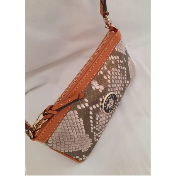 Dooney & Bourke Leather Snake Print Wristlet in Pale Metallic Olive Green - Picture 4 of 7